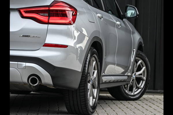 BMW X3 xDrive30e High Executive | Camera | Active Cruise | Memory Seat | Stoel + Stuurverwarming | Ambiance Interieur | BMW Gesture Control | Trekhaak | Apple Carplay |
