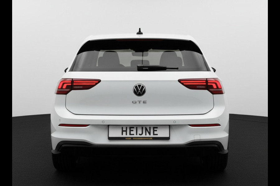 Volkswagen Golf GTE 1.5 272PK DSG HYBRID GTE-SPORT 360°CAMERA/NAVI/HEAD-UP!/CARPLAY