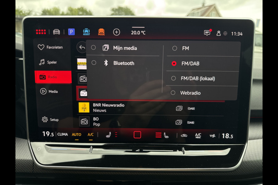 Volkswagen Golf GTE 1.5 272PK DSG HYBRID GTE-SPORT 360°CAMERA/NAVI/HEAD-UP!/CARPLAY