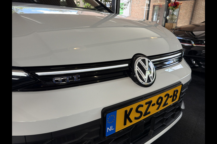 Volkswagen Golf GTE 1.5 272PK DSG HYBRID GTE-SPORT 360°CAMERA/NAVI/HEAD-UP!/CARPLAY