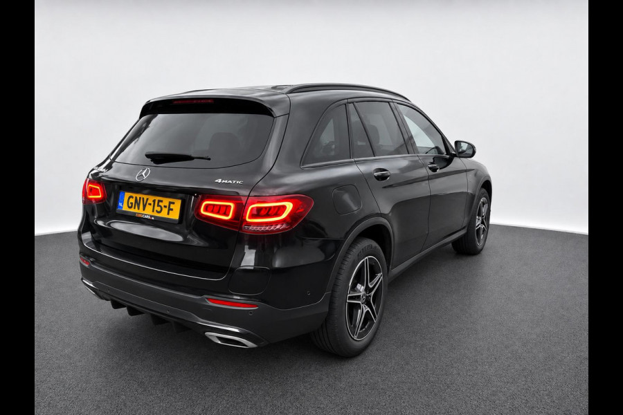Mercedes-Benz GLC 300e 4MATIC Business Solution AMG Navigatie Apple CarPlay Android Auto 360° camera Parkeerhulp Cruise Control Full Led Stoelverwarming Elektrische achterklep Climate Control Lichtmetalen velgen