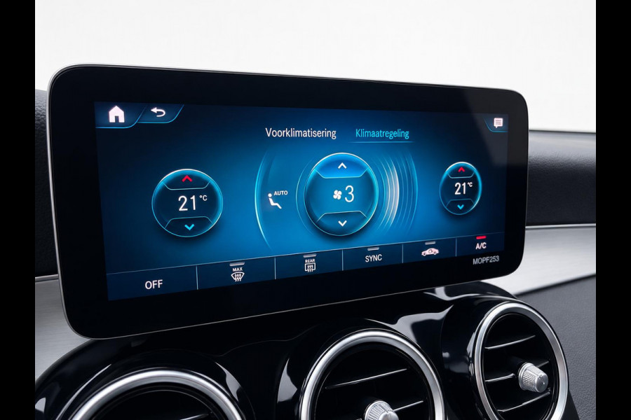 Mercedes-Benz GLC 300e 4MATIC Business Solution AMG Navigatie Apple CarPlay Android Auto 360° camera Parkeerhulp Cruise Control Full Led Stoelverwarming Elektrische achterklep Climate Control Lichtmetalen velgen