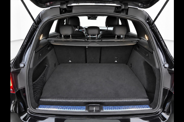 Mercedes-Benz GLC 300e 4MATIC Business Solution AMG Navigatie Apple CarPlay Android Auto 360° camera Parkeerhulp Cruise Control Full Led Stoelverwarming Elektrische achterklep Climate Control Lichtmetalen velgen