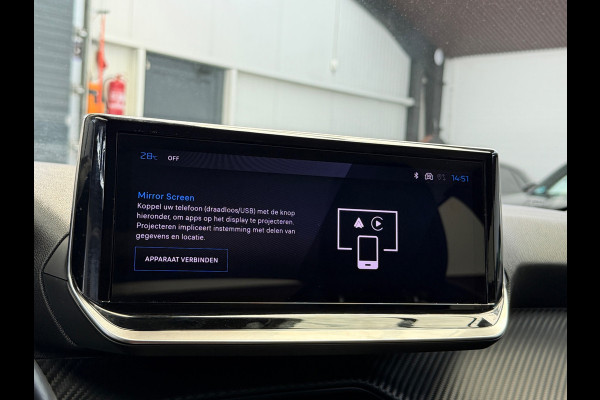 Peugeot 208 1.2 Hybrid 100 e-DCS6 Allure CarPlay Camera