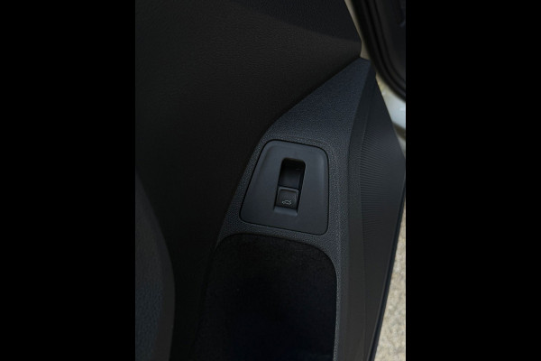 Volkswagen Tiguan 1.5 TSI ACT Highline Pano| Keyless |Memory