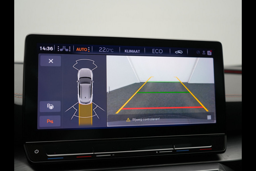 CUPRA Formentor 1.4 e-Hybrid VZ Copper Edition PHEV 245pk Dealer O.H | Panodak | Adaptive Cruise | Camera | Sportstoelen & Stuur Verwarmd | Keyless | Blis | Sfeerverlichting | Apple Carplay | DAB | Navigatie | Virtual | 19"L.M | Plug In Hybrid