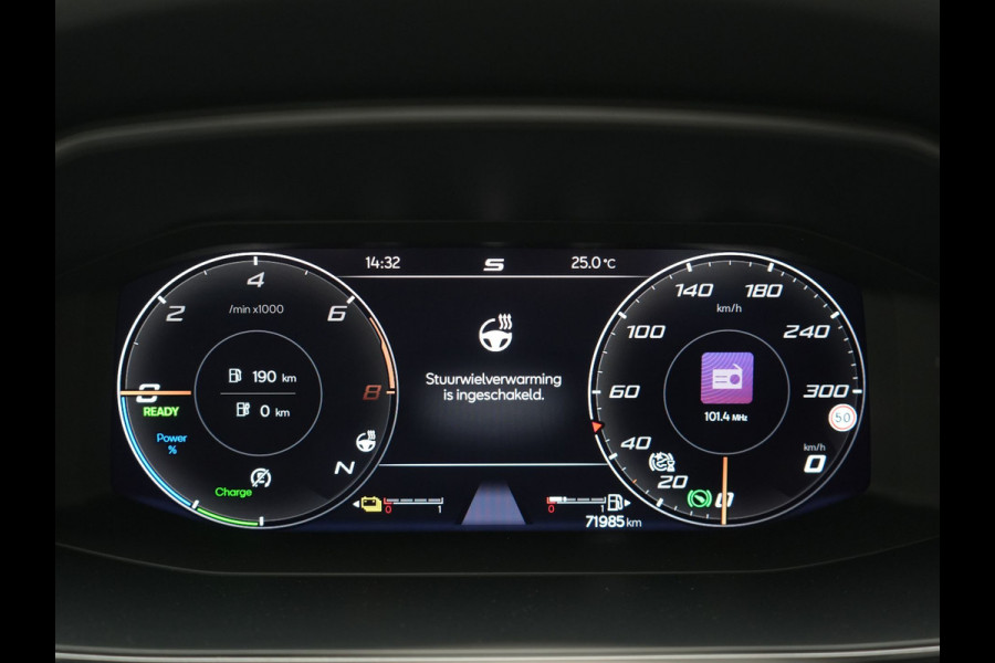 CUPRA Formentor 1.4 e-Hybrid VZ Copper Edition PHEV 245pk Dealer O.H | Panodak | Adaptive Cruise | Camera | Sportstoelen & Stuur Verwarmd | Keyless | Blis | Sfeerverlichting | Apple Carplay | DAB | Navigatie | Virtual | 19"L.M | Plug In Hybrid