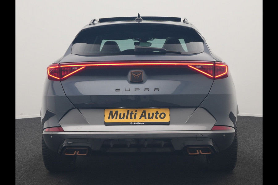 CUPRA Formentor 1.4 e-Hybrid VZ Copper Edition PHEV 245pk Dealer O.H | Panodak | Adaptive Cruise | Camera | Sportstoelen & Stuur Verwarmd | Keyless | Blis | Sfeerverlichting | Apple Carplay | DAB | Navigatie | Virtual | 19"L.M | Plug In Hybrid
