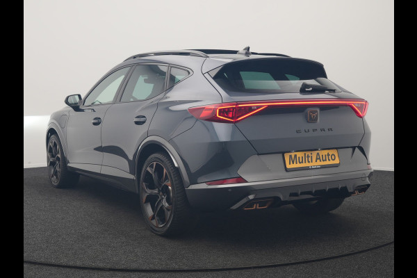 CUPRA Formentor 1.4 e-Hybrid VZ Copper Edition PHEV 245pk Dealer O.H | Panodak | Adaptive Cruise | Camera | Sportstoelen & Stuur Verwarmd | Keyless | Blis | Sfeerverlichting | Apple Carplay | DAB | Navigatie | Virtual | 19"L.M | Plug In Hybrid
