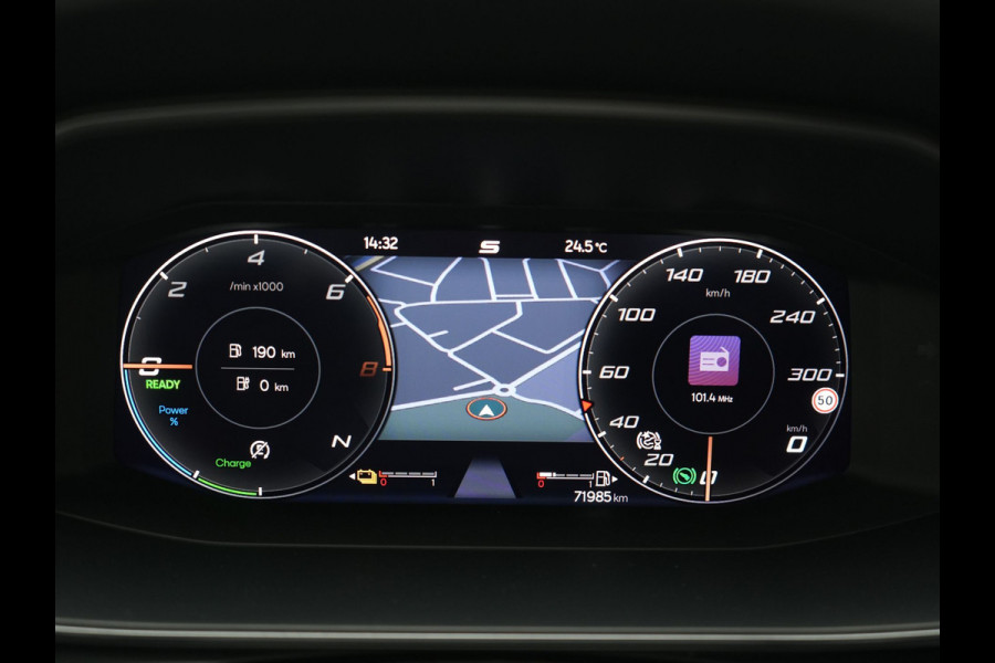 CUPRA Formentor 1.4 e-Hybrid VZ Copper Edition PHEV 245pk Dealer O.H | Panodak | Adaptive Cruise | Camera | Sportstoelen & Stuur Verwarmd | Keyless | Blis | Sfeerverlichting | Apple Carplay | DAB | Navigatie | Virtual | 19"L.M | Plug In Hybrid