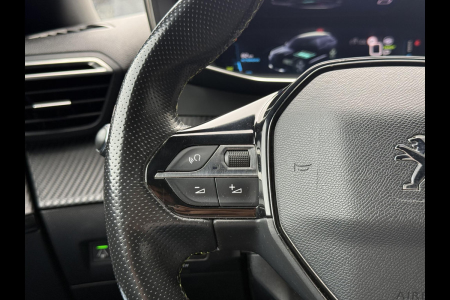 Peugeot e-2008 EV GT Pack 50 kWh 1e Eigenaar|Navi|Schuifdak|Stoelverw|Camera|i-Cockpit|Clima|Cruise|N.A.P|APK tot 08-2027