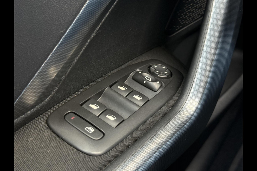 Peugeot 2008 1.2 PureTech Allure 2e Eigenaar|Navi|Pano|Camera|Carplay|Clima|Cruise|N.A.P|Nieuwe APK bij Aflevering