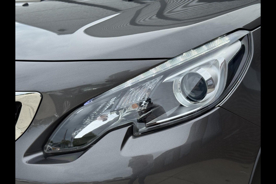 Peugeot 2008 1.2 PureTech Allure 2e Eigenaar|Navi|Pano|Camera|Carplay|Clima|Cruise|N.A.P|Nieuwe APK bij Aflevering