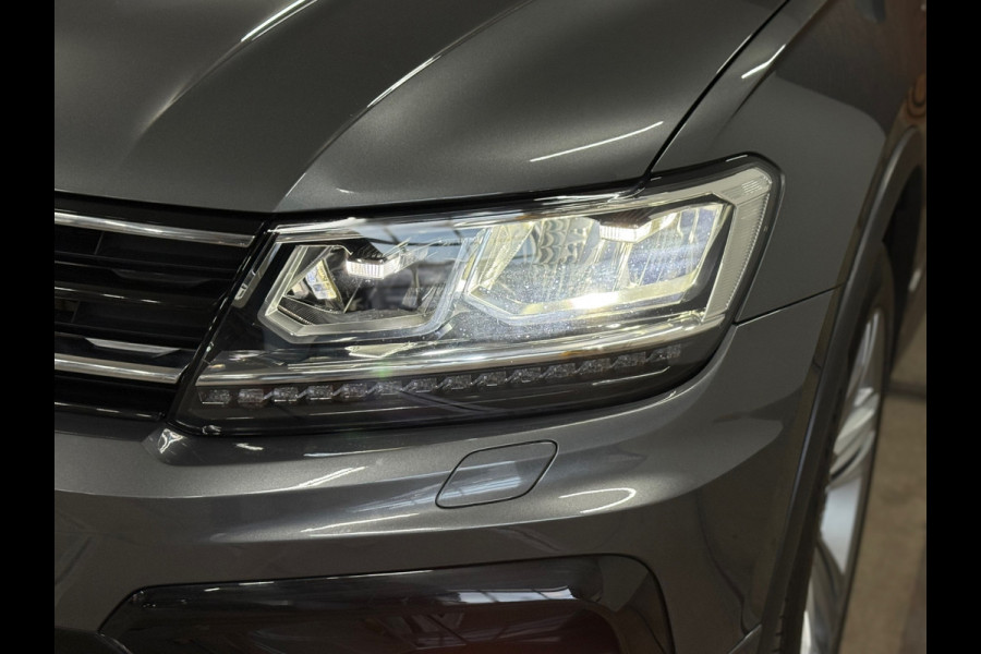 Volkswagen Tiguan 2.0 TSI 4Motion R-Line | Panorama | Keyless | LED | Elektrische Trekhaak | Winterpakket | 180pk