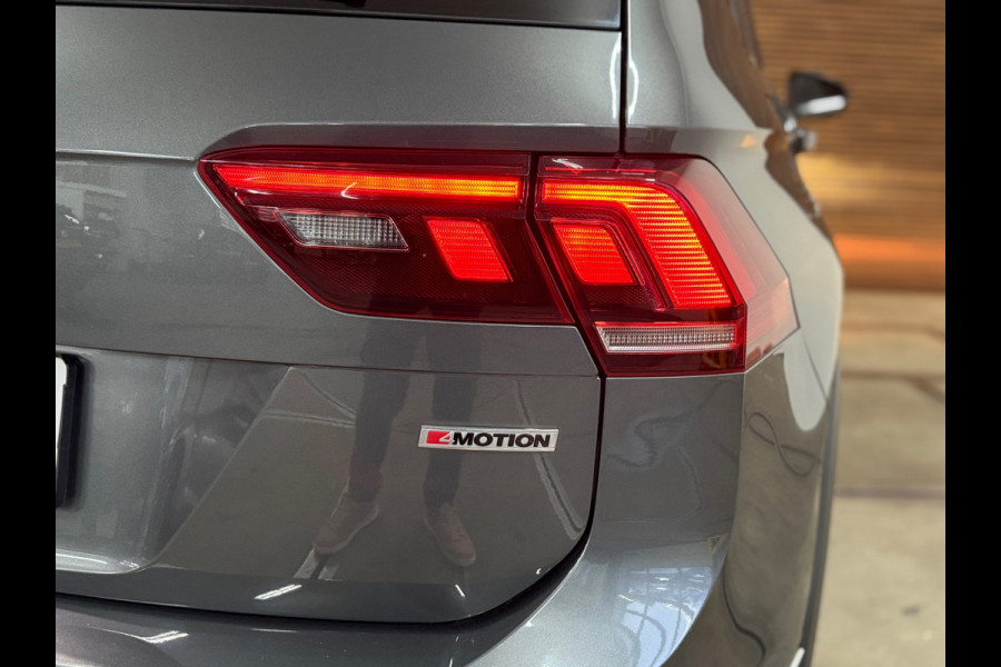 Volkswagen Tiguan 2.0 TSI 4Motion R-Line | Panorama | Keyless | LED | Elektrische Trekhaak | Winterpakket | 180pk