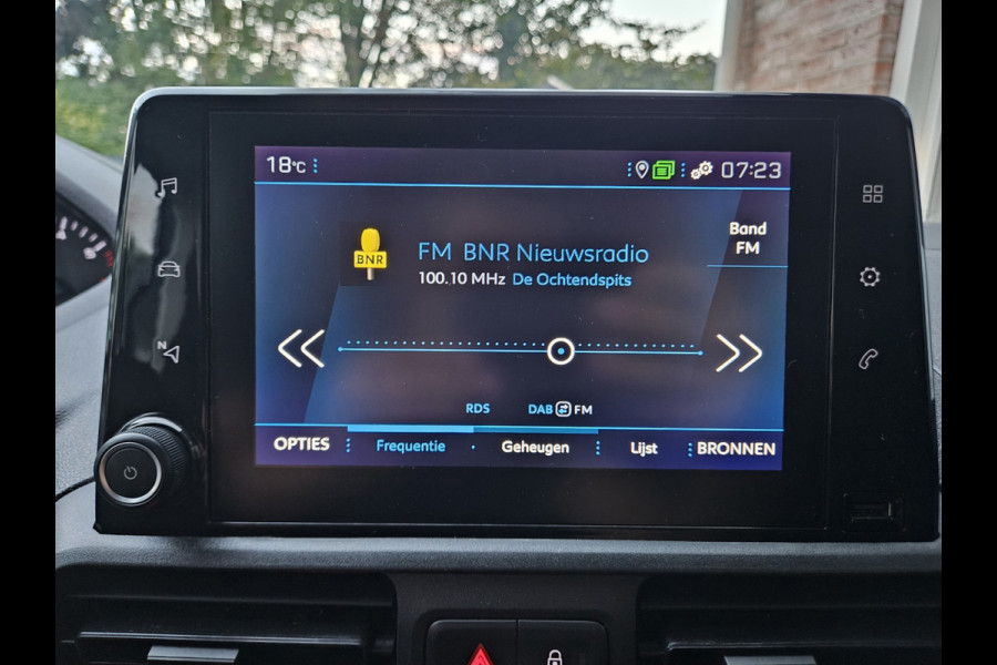 Peugeot Partner 1.5 BlueHDI Premium Airco! Cruise Control! Carplay! NAP! Nette Bus! Schuifdeur!