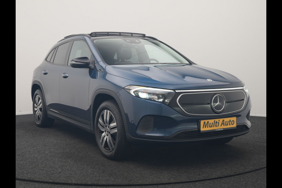 Mercedes-Benz EQA 250 Business Solution Luxury 67 kWh 190pk Dealer O.H | Trekhaak Af Fabriek | Panodak | Camera | Sportstoelen Verwarmd | Head Up | Keyless | Blis | Sfeerverlichting | DAB | Park Assist | Navigatie | 18"L.M