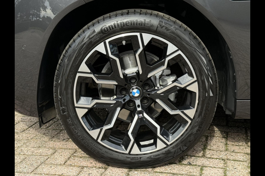 BMW X3 30e xDrive M SPORT | PANORAMA | DRIVING ASS. PROFF. | HARMAN KARDON | LEDER | 360 CAMERA | HEAD UP |