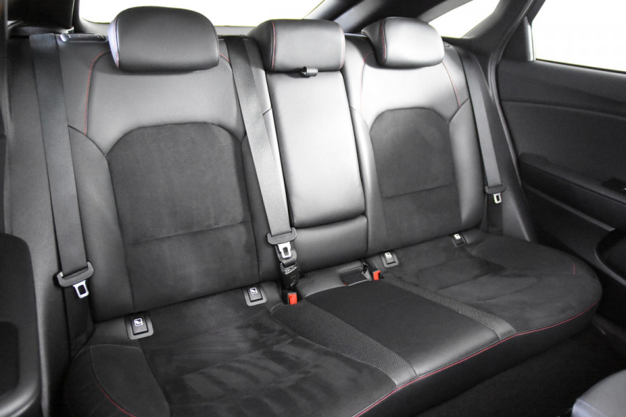 Kia ProCeed 1.6 T-GDI GT *Full-options*