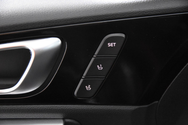 Kia ProCeed 1.6 T-GDI GT *Full-options*