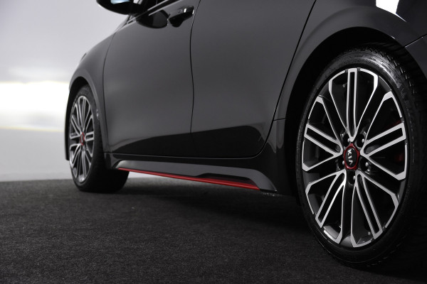 Kia ProCeed 1.6 T-GDI GT *Full-options*