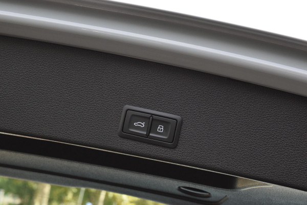 Audi Q2 30 TFSI S-Line|ACC|Carplay|Elektr.klep|Matrix