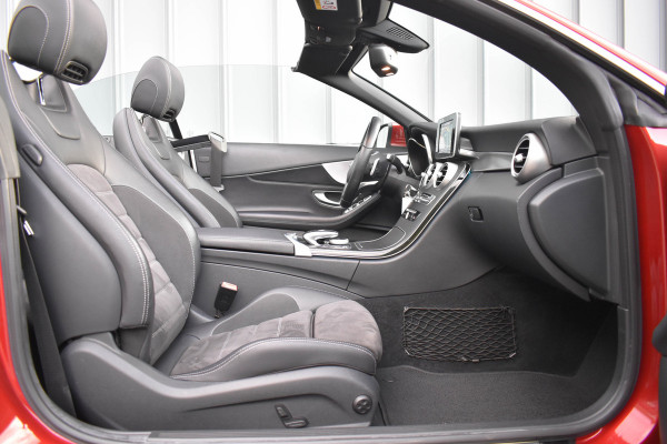 Mercedes-Benz C-Klasse Cabrio 250 AMG Line Premium Plus | Nekverwarming | Camera | Stoelverwarming