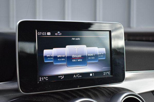 Mercedes-Benz C-Klasse Cabrio 250 AMG Line Premium Plus | Nekverwarming | Camera | Stoelverwarming