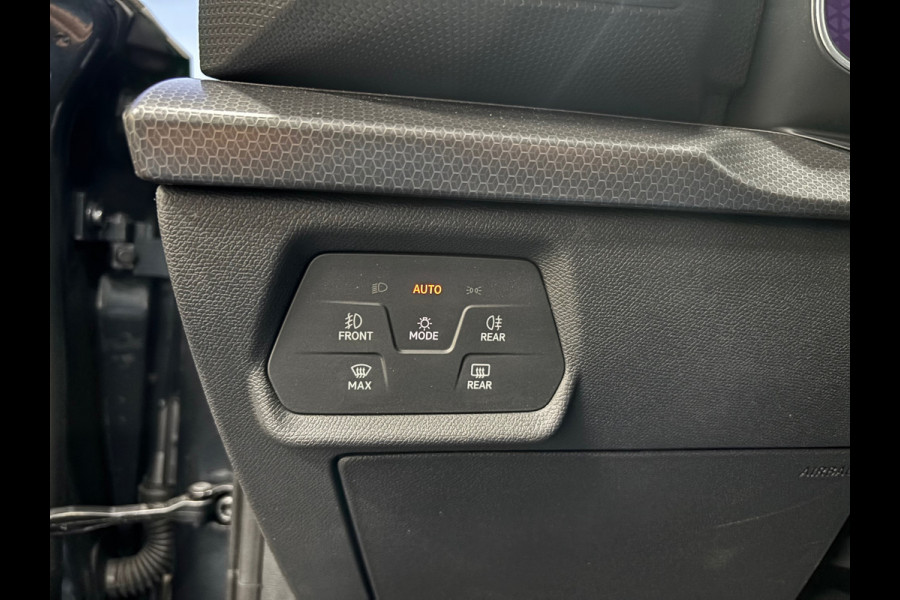 Seat Leon Sportstourer 1.0 TSI Style Business Intense Navi | Clima | Cruise | Camera | PDC