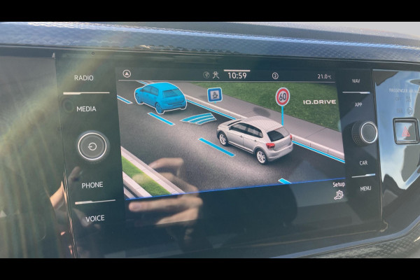 Volkswagen Polo 1.0 TSI 95pk Life Business | Stoelverwarming | Camera | Carplay | Led