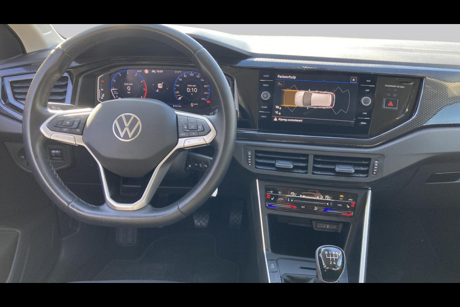 Volkswagen Polo 1.0 TSI 95pk Life Business | Stoelverwarming | Camera | Carplay | Led