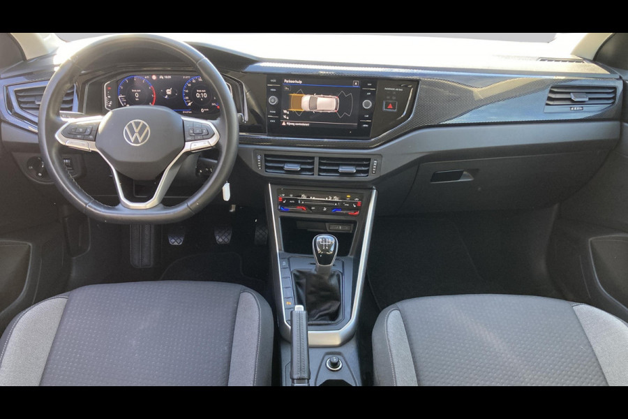 Volkswagen Polo 1.0 TSI 95pk Life Business | Stoelverwarming | Camera | Carplay | Led