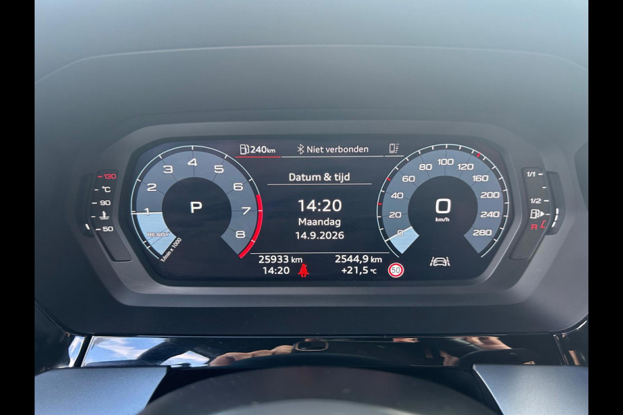 Audi A3 SPORTBACK 30 TFSI Advanced edition Facelift Model