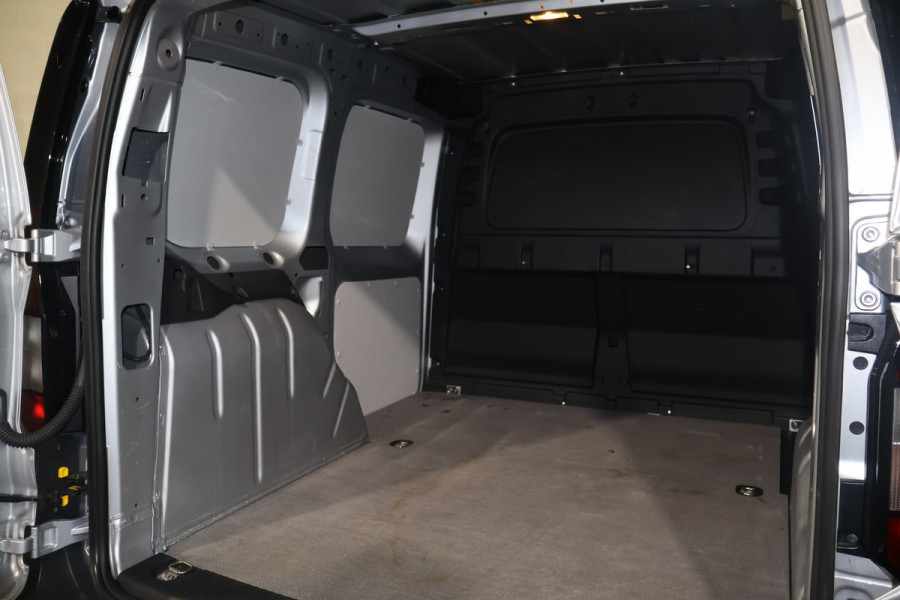 Volkswagen Caddy Cargo 2.0 TDI Style Virtual Cockpit
