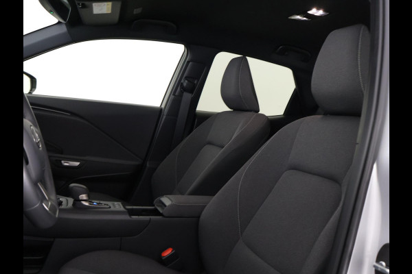Lexus LBX 1.5 Business Line Bi-Tone 2WD | Dodehoek detectie | Stuur- & Stoelverwarming | Navigatie | Parkeersensoren