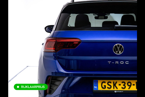 Volkswagen T-Roc 1.5 TSI R-Line Black Style | Panoramadak | Camera | Afn Trekhaak | IQ-Light | Beats audio | Travel assist | Stoel- & stuurverwarming, Apple Carplay/Android auto, Camera, Afn. trekhaak, Elec. klep