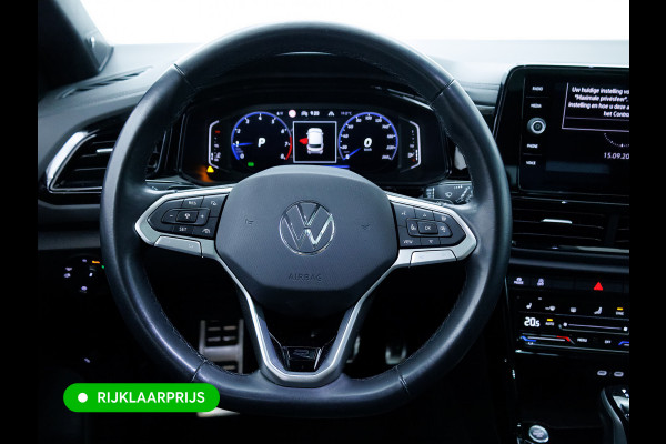 Volkswagen T-Roc 1.5 TSI R-Line Black Style | Panoramadak | Camera | Afn Trekhaak | IQ-Light | Beats audio | Travel assist | Stoel- & stuurverwarming, Apple Carplay/Android auto, Camera, Afn. trekhaak, Elec. klep
