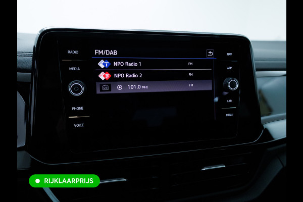 Volkswagen T-Roc 1.5 TSI R-Line Black Style | Panoramadak | Camera | Afn Trekhaak | IQ-Light | Beats audio | Travel assist | Stoel- & stuurverwarming, Apple Carplay/Android auto, Camera, Afn. trekhaak, Elec. klep