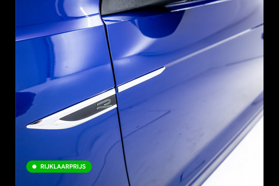 Volkswagen T-Roc 1.5 TSI R-Line Black Style | Panoramadak | Camera | Afn Trekhaak | IQ-Light | Beats audio | Travel assist | Stoel- & stuurverwarming, Apple Carplay/Android auto, Camera, Afn. trekhaak, Elec. klep