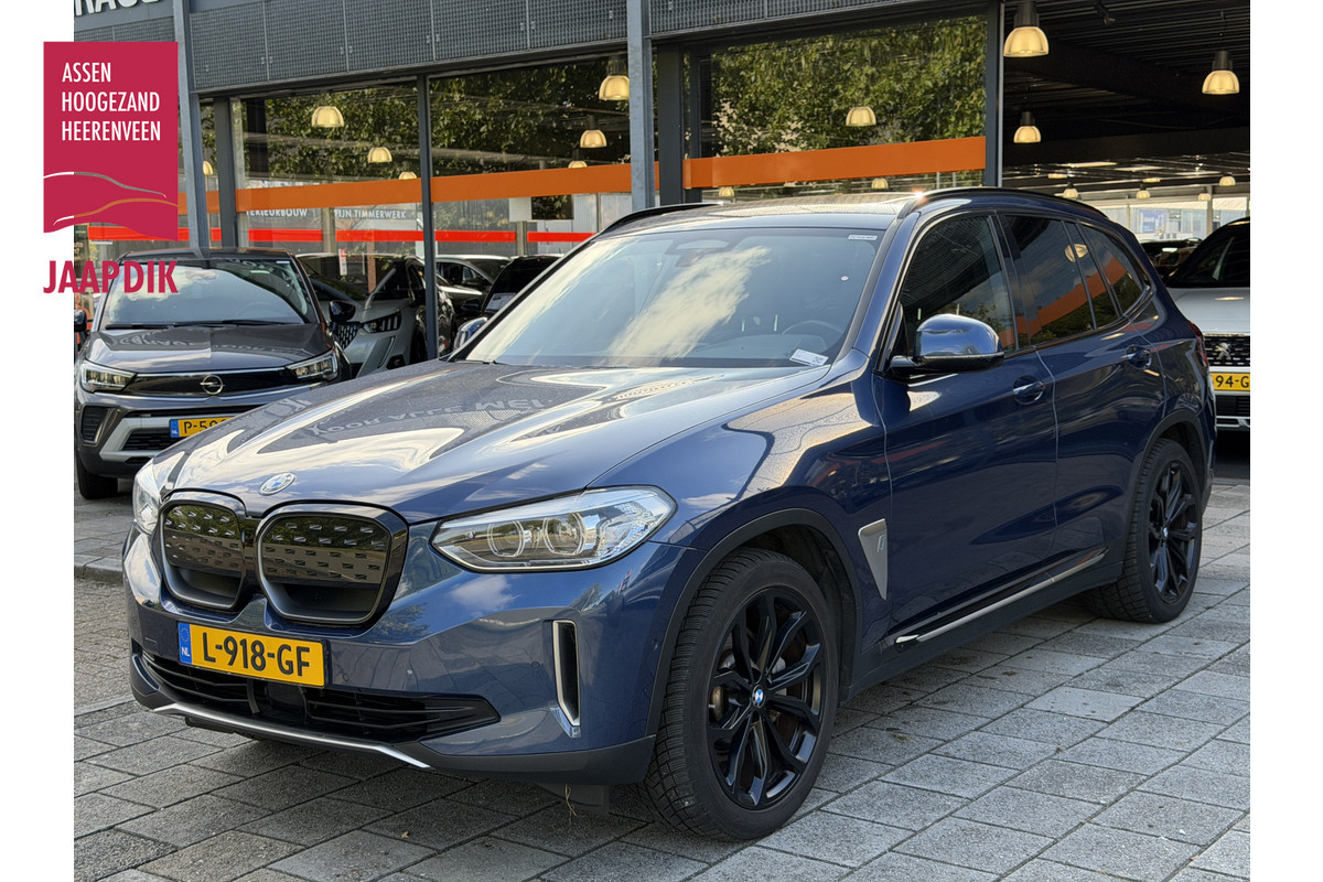 BMW iX3 BWJ 2021 | 286PK Executive 80 kWh | PANO DAK | TREKHAAK | LEER | NAVI | CLIMA | CAMERA  | 19'' LMV | SHADOW LINE | CARPLAY |