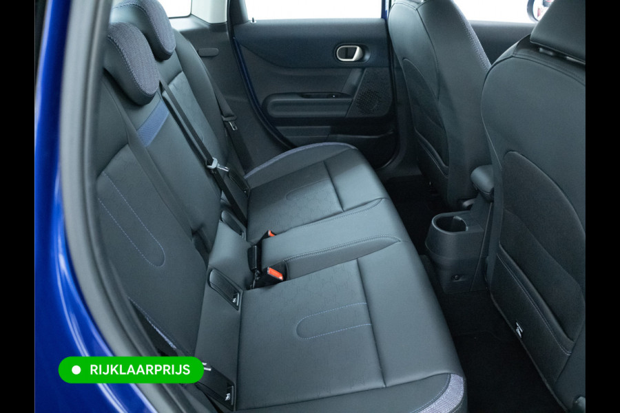 MINI 5-deurs 1.5 Cooper C Black 5 drs. | Stoel- & Stuurverw. | Leer | Cruise | Camera | Navigatie | App. connect | 17"LMV | All season banden, Draadloze tel. lader, Led, DAB