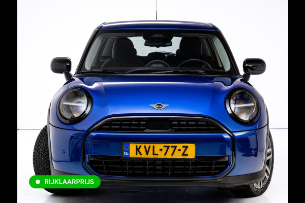 MINI 5-deurs 1.5 Cooper C Black 5 drs. | Stoel- & Stuurverw. | Leer | Cruise | Camera | Navigatie | App. connect | 17"LMV | All season banden, Draadloze tel. lader, Led, DAB