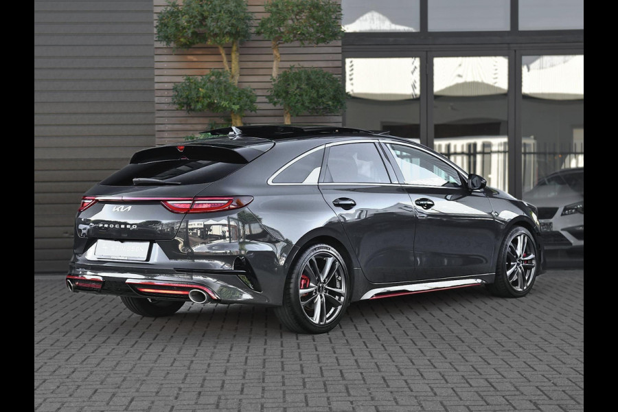 Kia ProCeed 1.6 T-GDI GT ACC Panoramadak Alcantara Navi Stoelverwarming
