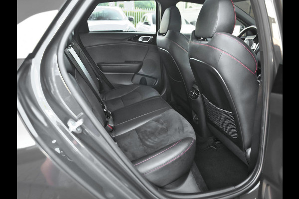 Kia ProCeed 1.6 T-GDI GT ACC Panoramadak Alcantara Navi Stoelverwarming