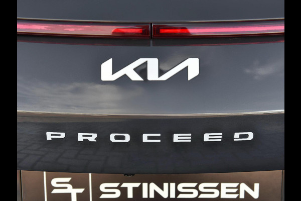 Kia ProCeed 1.6 T-GDI GT ACC Panoramadak Alcantara Navi Stoelverwarming