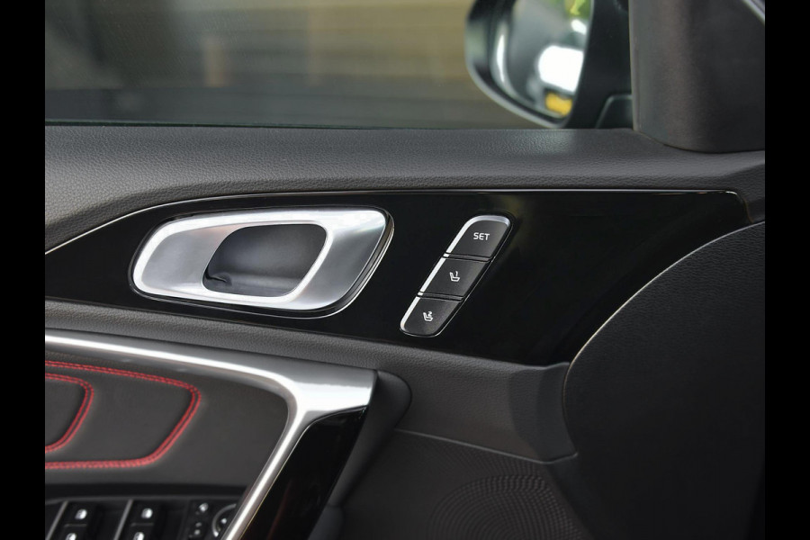 Kia ProCeed 1.6 T-GDI GT ACC Panoramadak Alcantara Navi Stoelverwarming