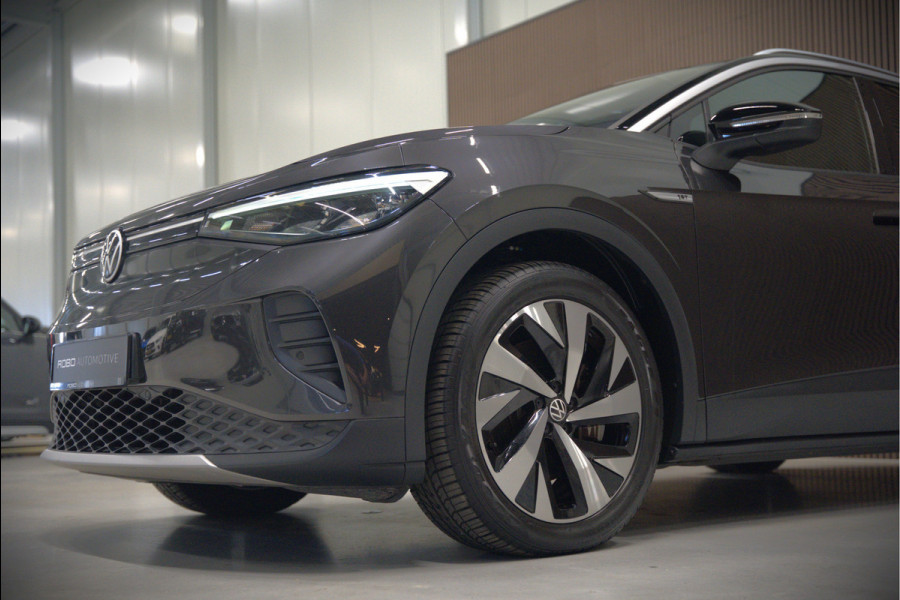 Volkswagen ID.4 First 77 kWh | Stoelverwarming | Stuurverwarming | Adaptive Cruise Control | Navigatie | Apple Carplay | Keyless | Camera | Parkeersensoren | NAP | BTW | SOH 92,01%