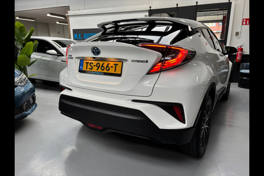 Toyota C-HR 1.8 Hybrid Executive / Camera / Stoelverwarming