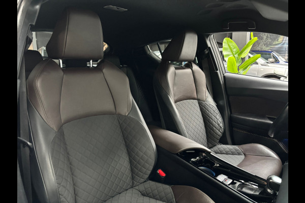 Toyota C-HR 1.8 Hybrid Executive / Camera / Stoelverwarming