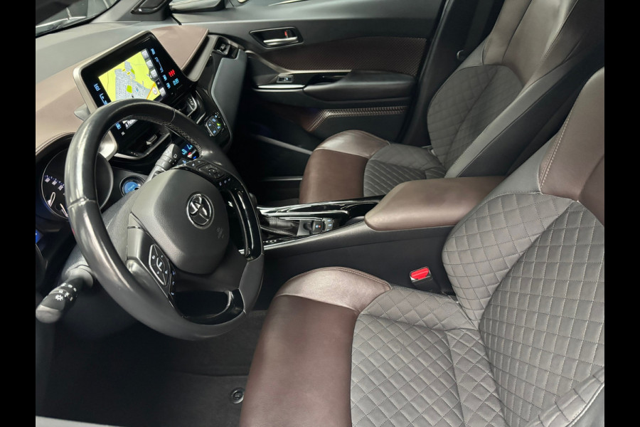 Toyota C-HR 1.8 Hybrid Executive / Camera / Stoelverwarming